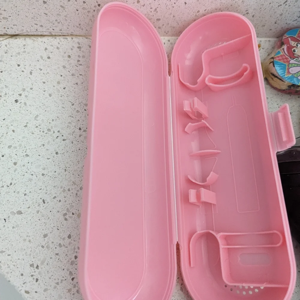 Electric tooth brush holder